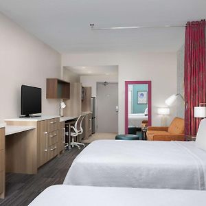 Queen Studio Two Queen Beds Non-Smoking